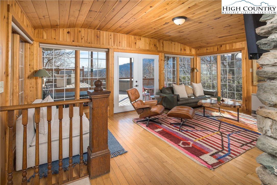 280 Chinkapin Ridge Road Seven Devils, NC 28604 - Photo 7 of 36 a living room filled with furniture