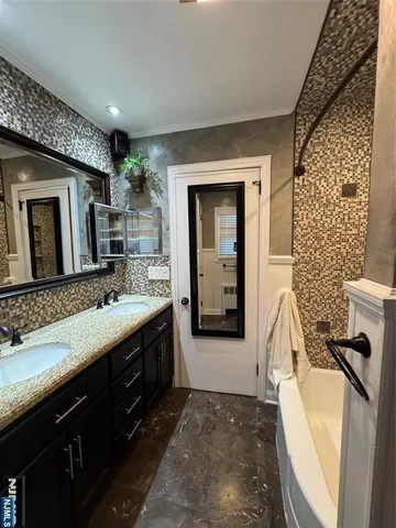 $4,200 | 273 Rea Ave Extension, Hawthorne, NJ 07506