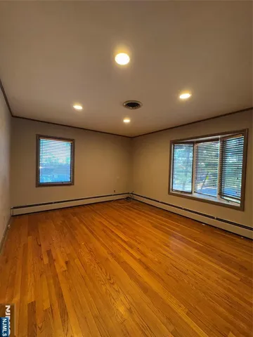 $4,200 | 273 Rea Ave Extension, Hawthorne, NJ 07506