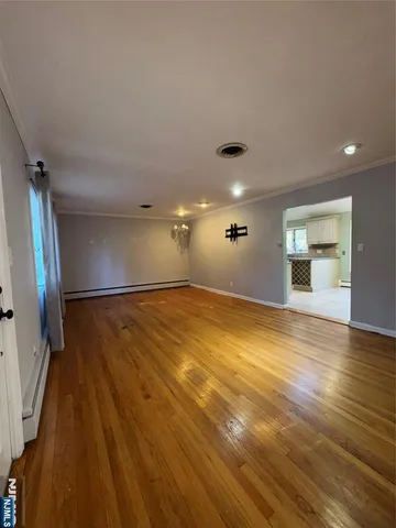 $4,200 | 273 Rea Ave Extension, Hawthorne, NJ 07506