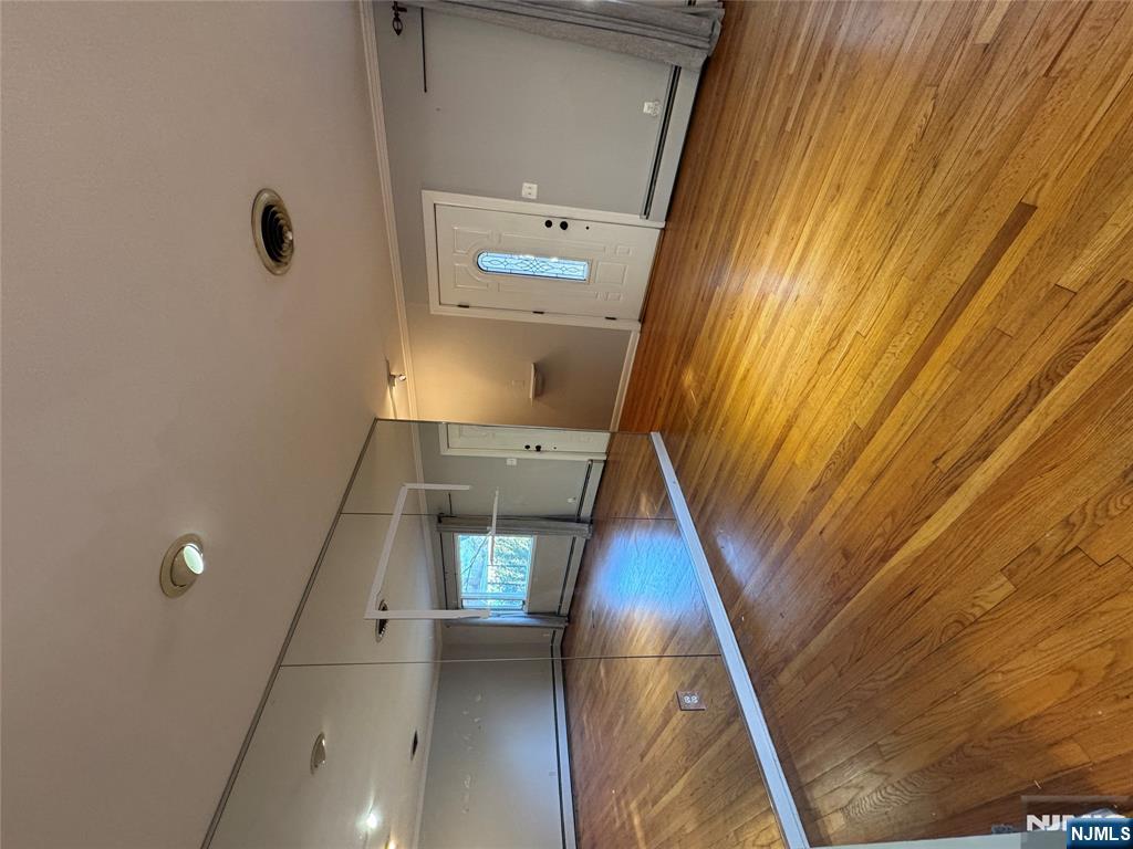 273 Rea Ave Extension Hawthorne, NJ 07506 - Photo 21 of 32