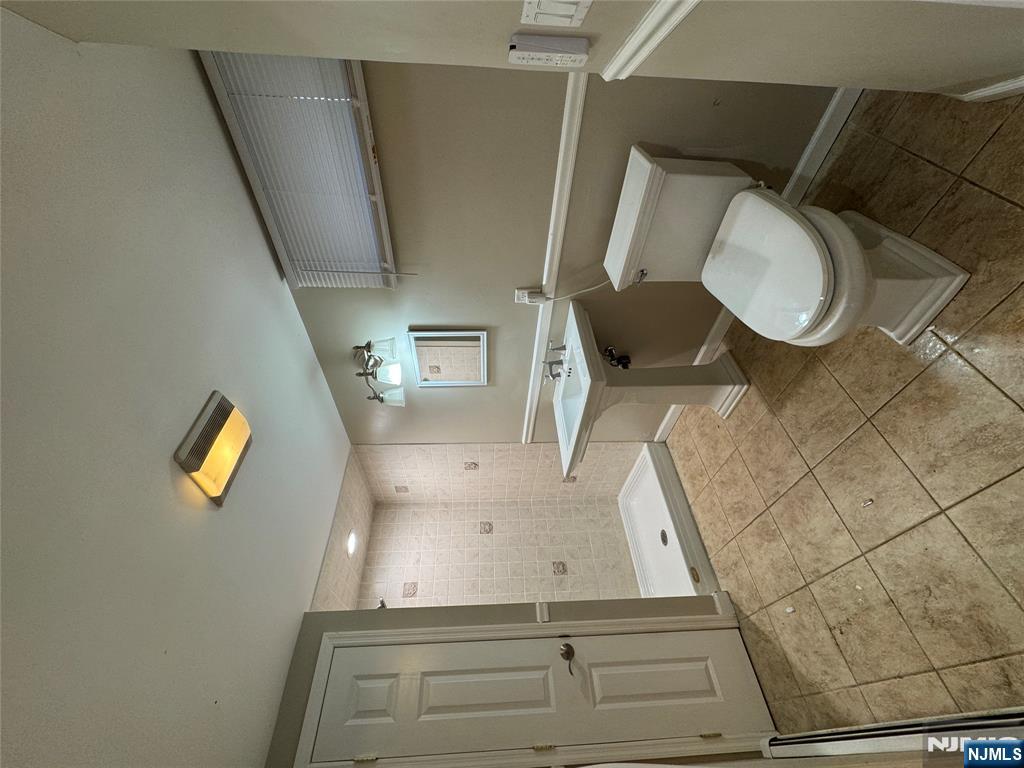 273 Rea Ave Extension Hawthorne, NJ 07506 - Photo 26 of 32