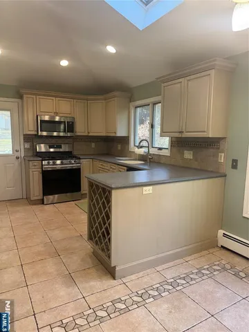 $4,200 | 273 Rea Ave Extension, Hawthorne, NJ 07506