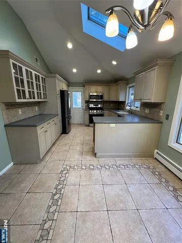 $4,200 | 273 Rea Ave Extension, Hawthorne, NJ 07506