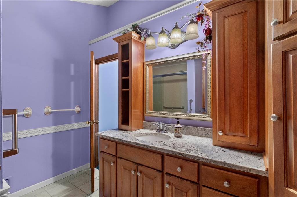 15800 East Salisbury Road Independence, MO 64050 - Photo 29 of 57