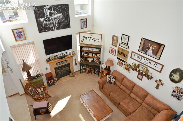 5411 Rondo Way Colorado Springs, CO 80911 - Photo 6 of 34