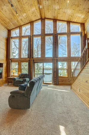 $895,000 | N9851 Lower McKenzie Lndg Road, Spooner, WI 54801