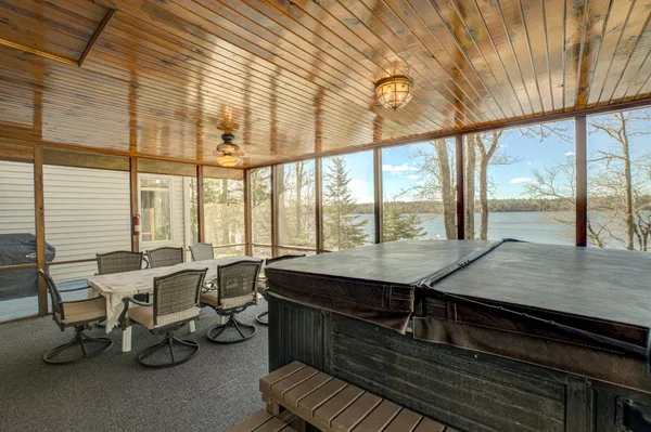 $895,000 | N9851 Lower McKenzie Lndg Road, Spooner, WI 54801