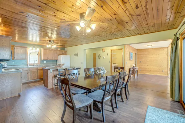 $895,000 | N9851 Lower McKenzie Lndg Road, Spooner, WI 54801