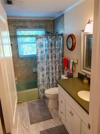 $2,100 | 323 Dolphin Parkway, Punta Gorda, FL 33950