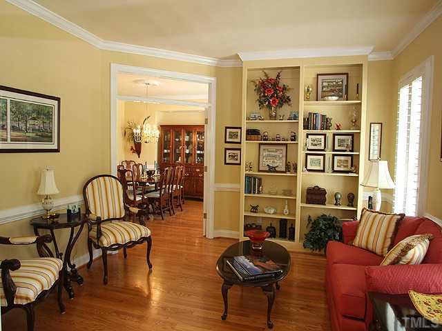 5304 Mandrake Court Raleigh, NC 27613 - Photo 3 of 25