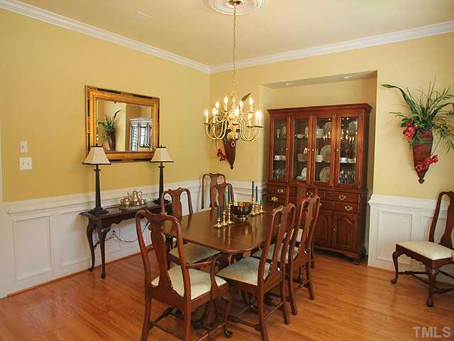 5304 Mandrake Court Raleigh, NC 27613 - Photo 4 of 25
