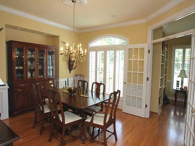 5304 Mandrake Court Raleigh, NC 27613 - Photo 5 of 25