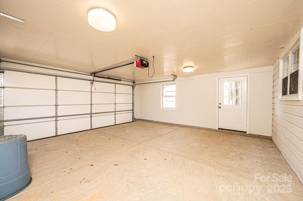 1993 Moss Farm Road Hickory, NC 28602 - Photo 17 of 36