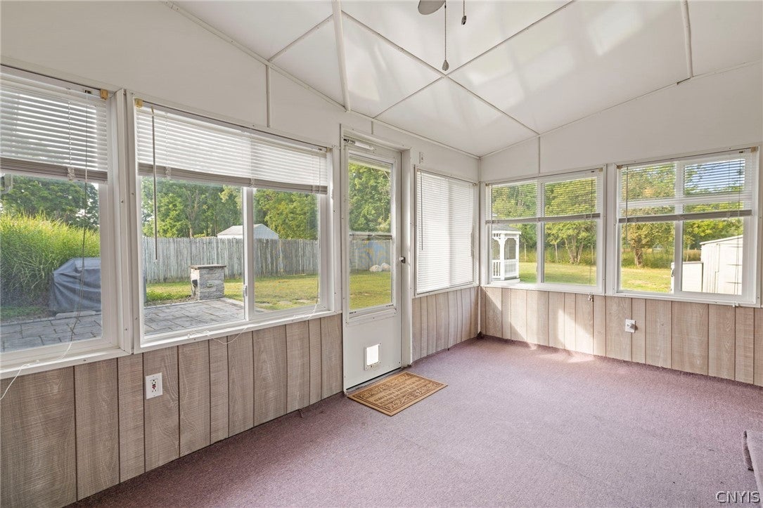 7761 Davis Road Syracuse, NY 13212 - Photo 27 of 46 Gallery Image 27