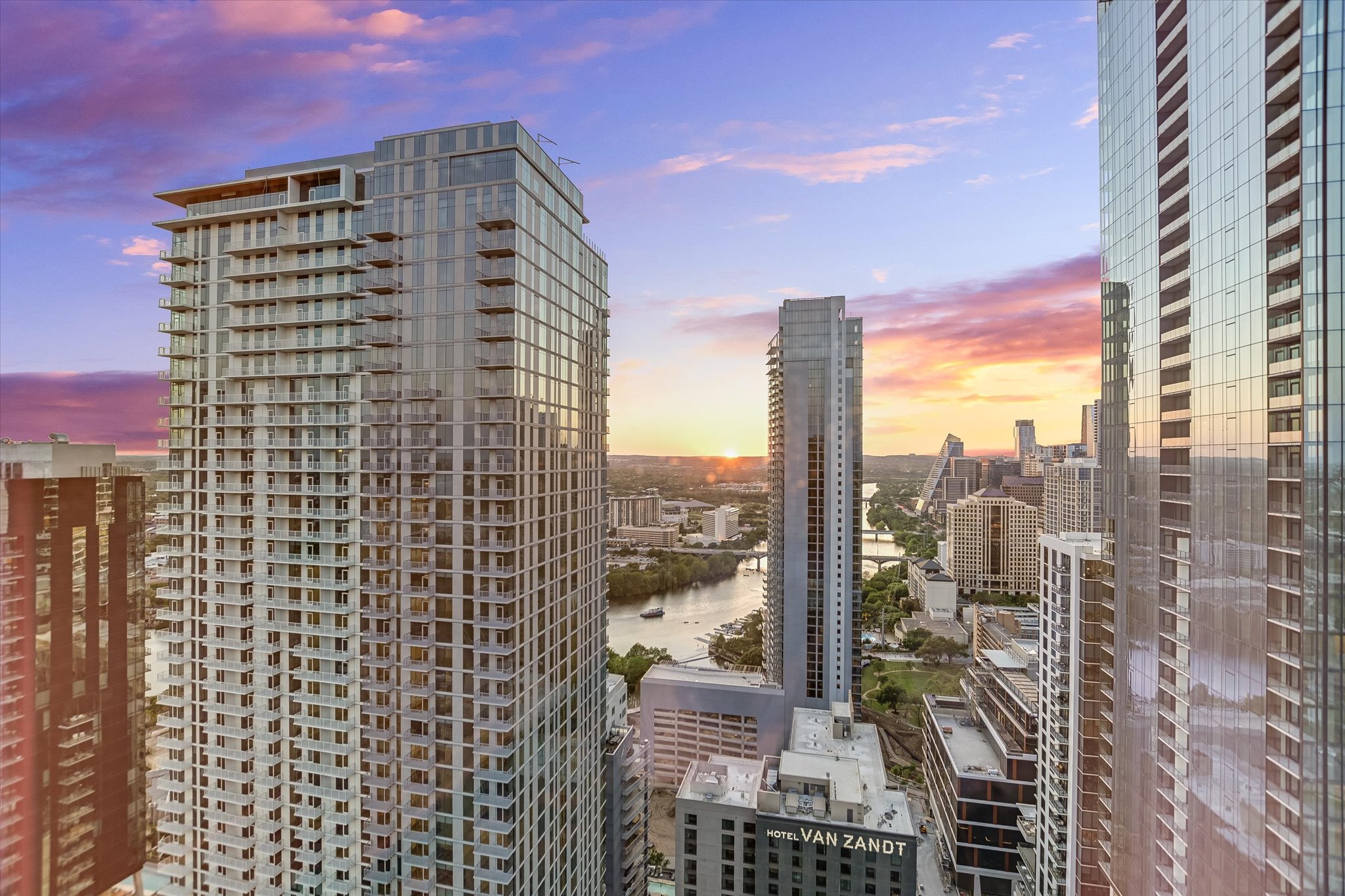 84 East Avenue, Unit 3909 Austin, TX 78701 - Photo 22 of 26 Sunset View