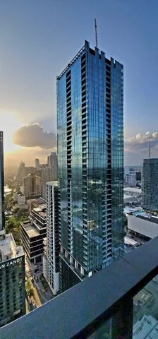 $1,075,000 | 84 East Avenue, Unit 3909, Austin, TX 78701