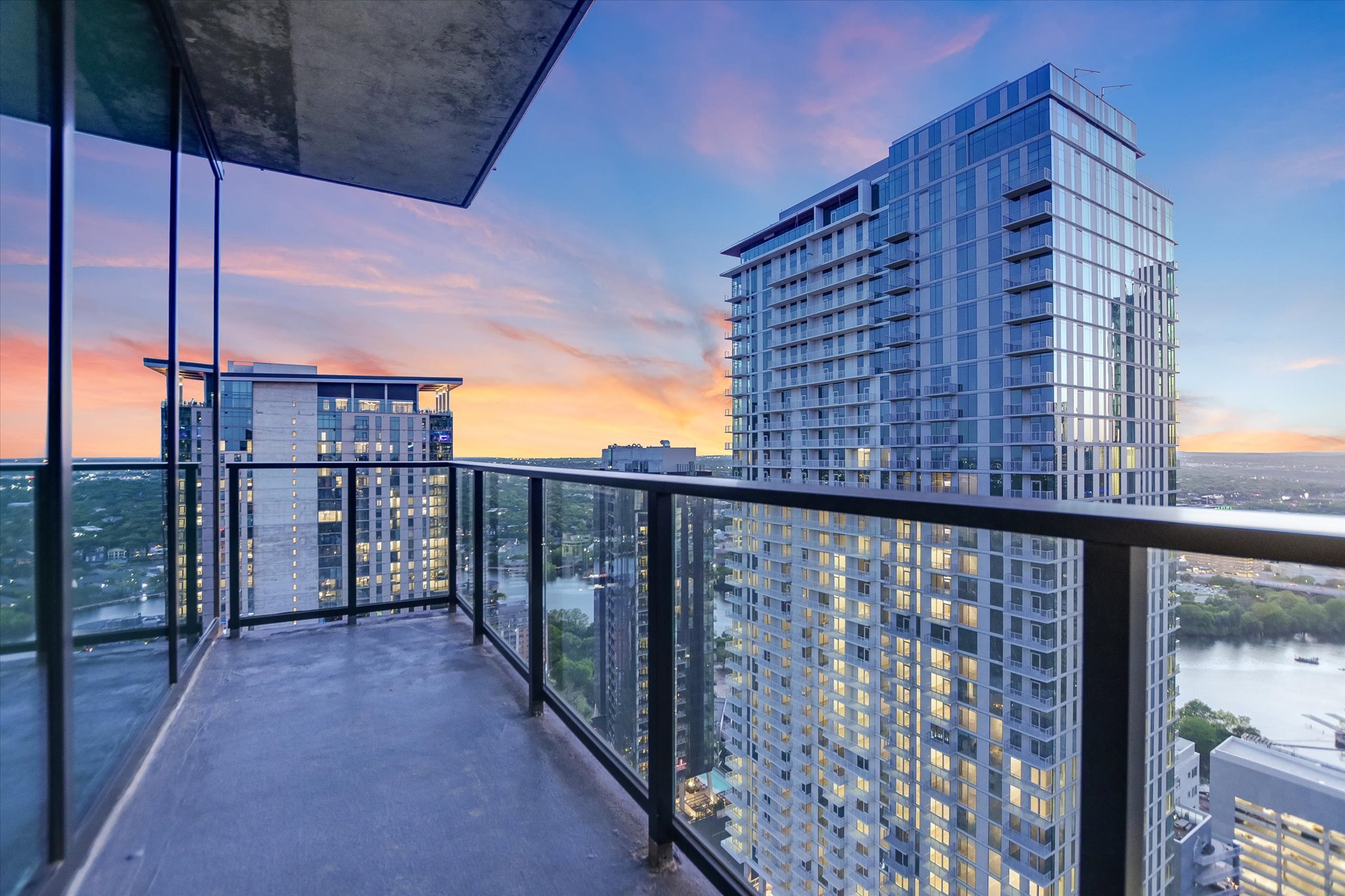 84 East Avenue, Unit 3909 Austin, TX 78701 - Photo 10 of 26 Balcony Twilight