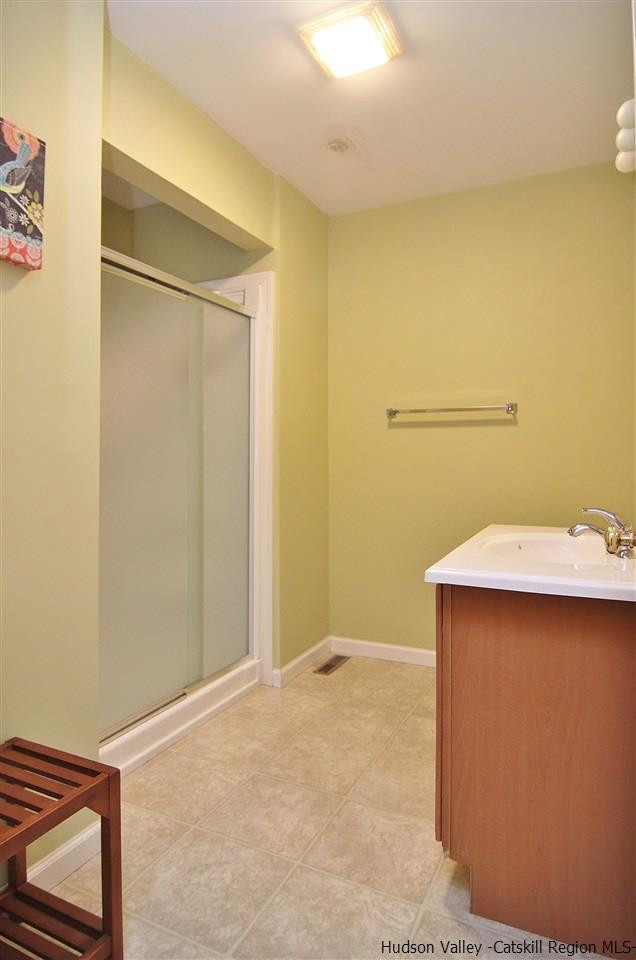 61 Red Maple Road Saugerties, NY 12477 - Photo 9 of 25 Photo 9