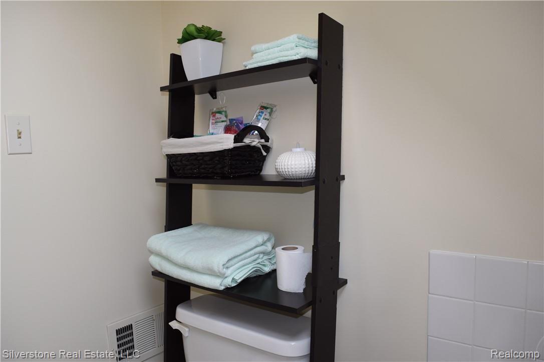 29775 Rogan Road New Haven, MI 48048 - Photo 35 of 54 DSC_0147.JPG