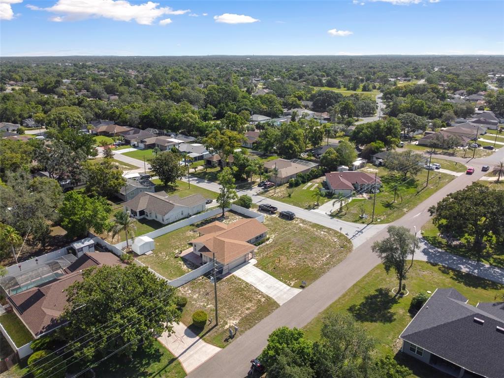 2353 Bishop Road Spring Hill, FL 34608 - Photo 38 of 46