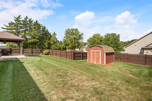 $299,900 | 1437 Golf Terrace, Danville, IL 61832