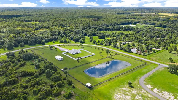 $1,050,000 | 13615 Southeast 26th Lane, Okeechobee, FL 34974