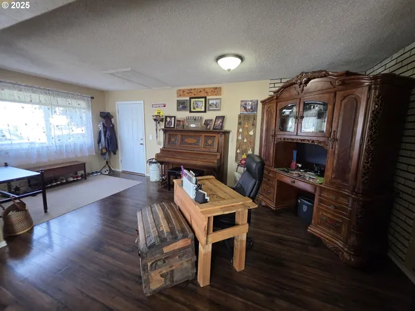 $344,900 | 305 Allison Way, Goldendale, WA 98620