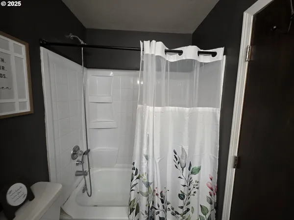 $344,900 | 305 Allison Way, Goldendale, WA 98620