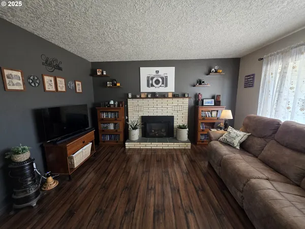 $344,900 | 305 Allison Way, Goldendale, WA 98620
