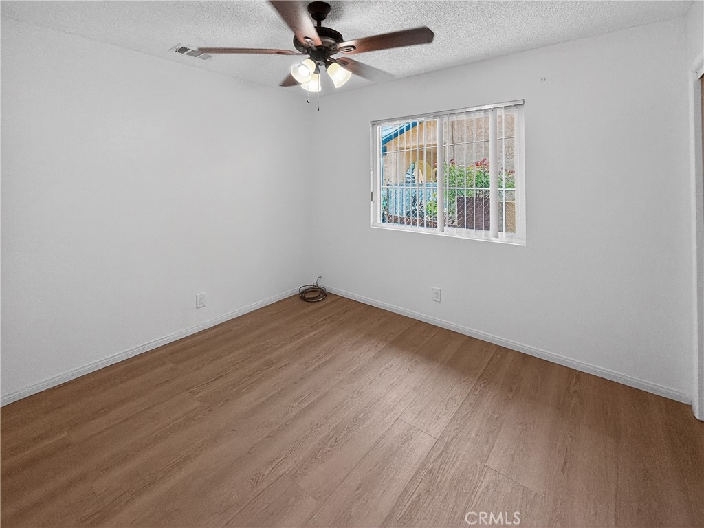 7451 Diamond Street Riverside, CA 92504 - Photo 18 of 31 GUEST BEDROOM 2