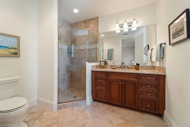 $3,300,000 | 215 5th Street South, Naples, FL 34102