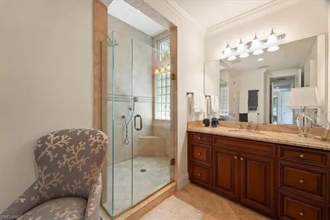 $3,300,000 | 215 5th Street South, Naples, FL 34102