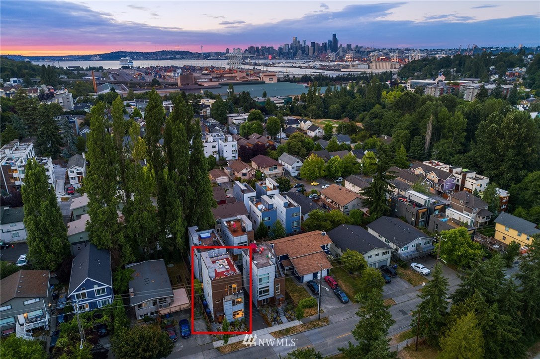 2838B Southwest Genesee Street Seattle, WA 98126 - Photo 34 of 34 Gallery Image 34