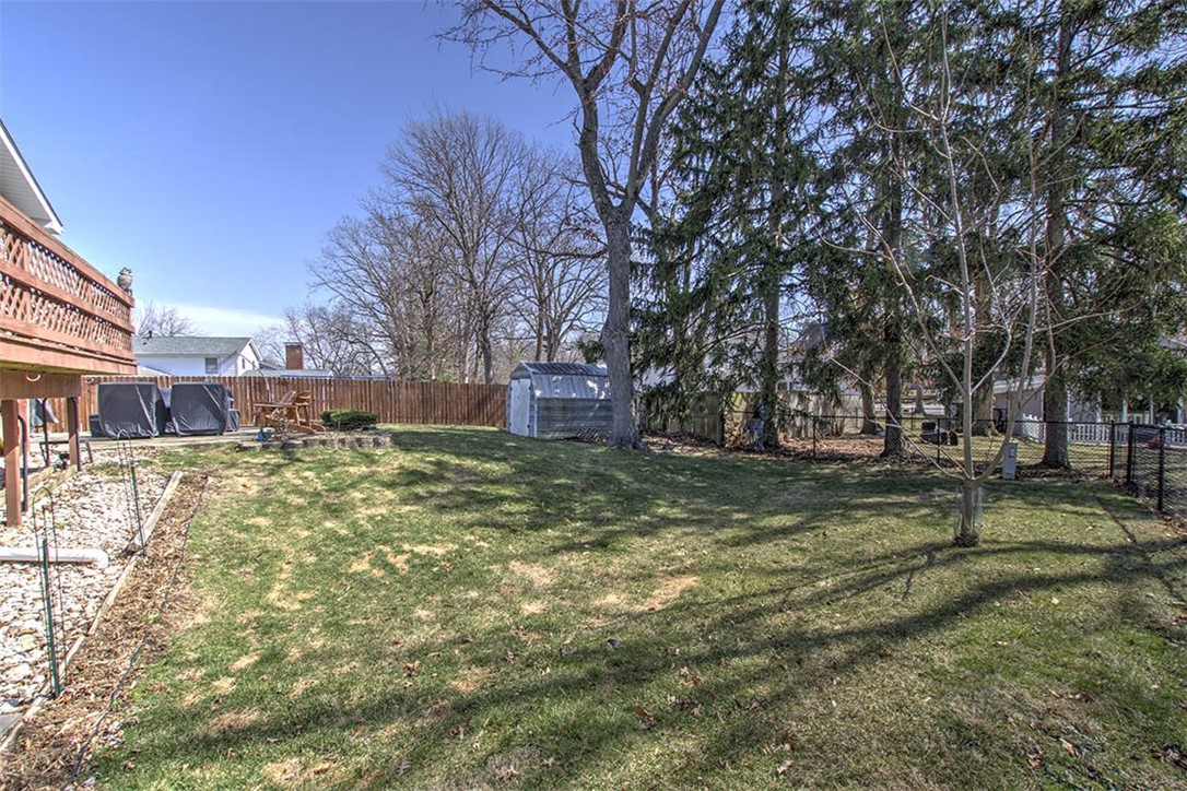 120 Point Bluff Drive Decatur, IL 62521 - Photo 28 of 34 a view of yard with trees
