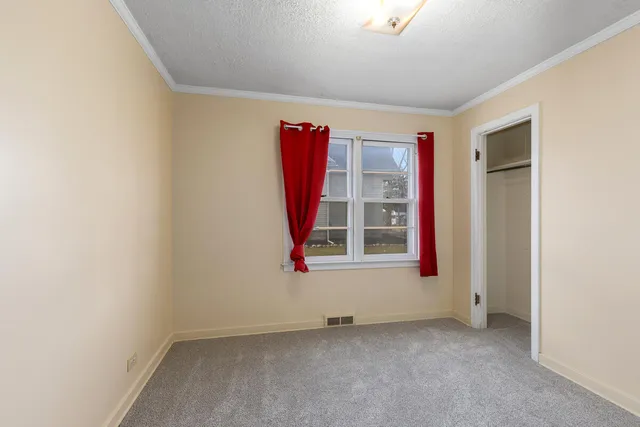 $179,900 | 106 South 6th Street, Carson City, MI 48811