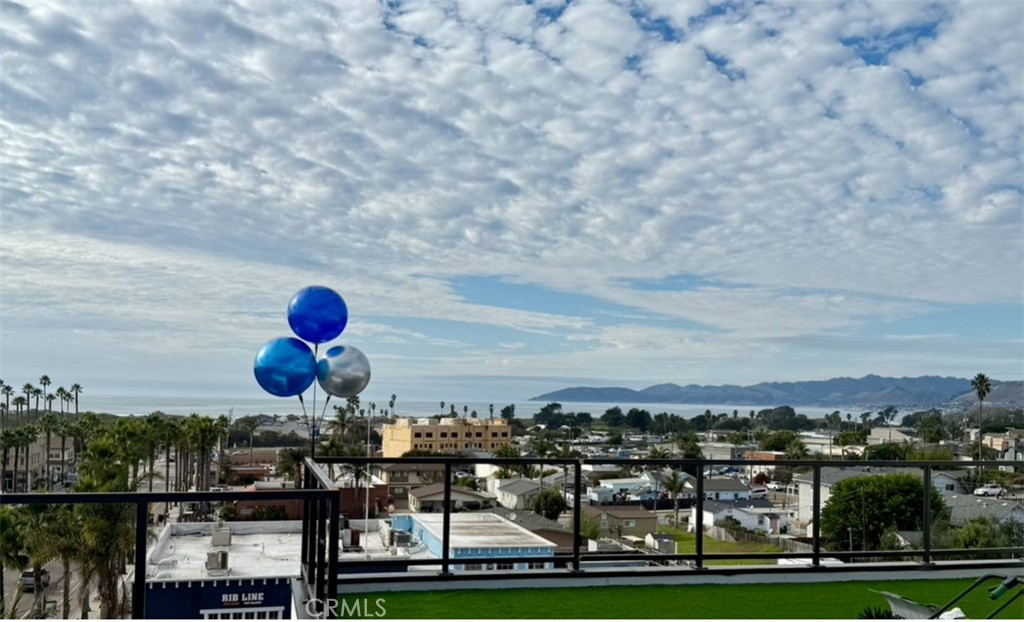 401 West Grand Avenue, Unit 208 Grover Beach, CA 93433 - Photo 7 of 8 a view of a sky