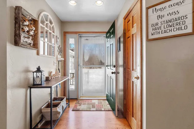 $389,900 | N7163 Cozy Oaks Circle, Shawano, WI 54166