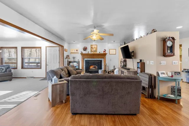 $389,900 | N7163 Cozy Oaks Circle, Shawano, WI 54166