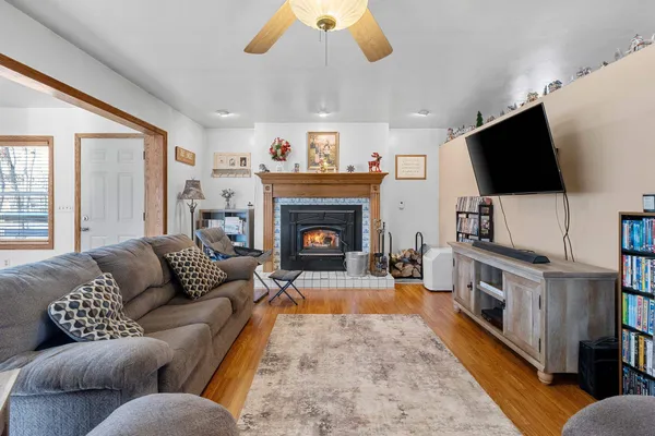 $389,900 | N7163 Cozy Oaks Circle, Shawano, WI 54166