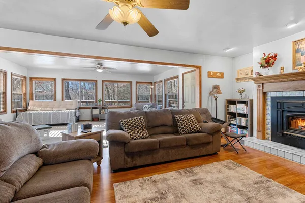 $389,900 | N7163 Cozy Oaks Circle, Shawano, WI 54166