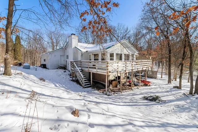 $389,900 | N7163 Cozy Oaks Circle, Shawano, WI 54166