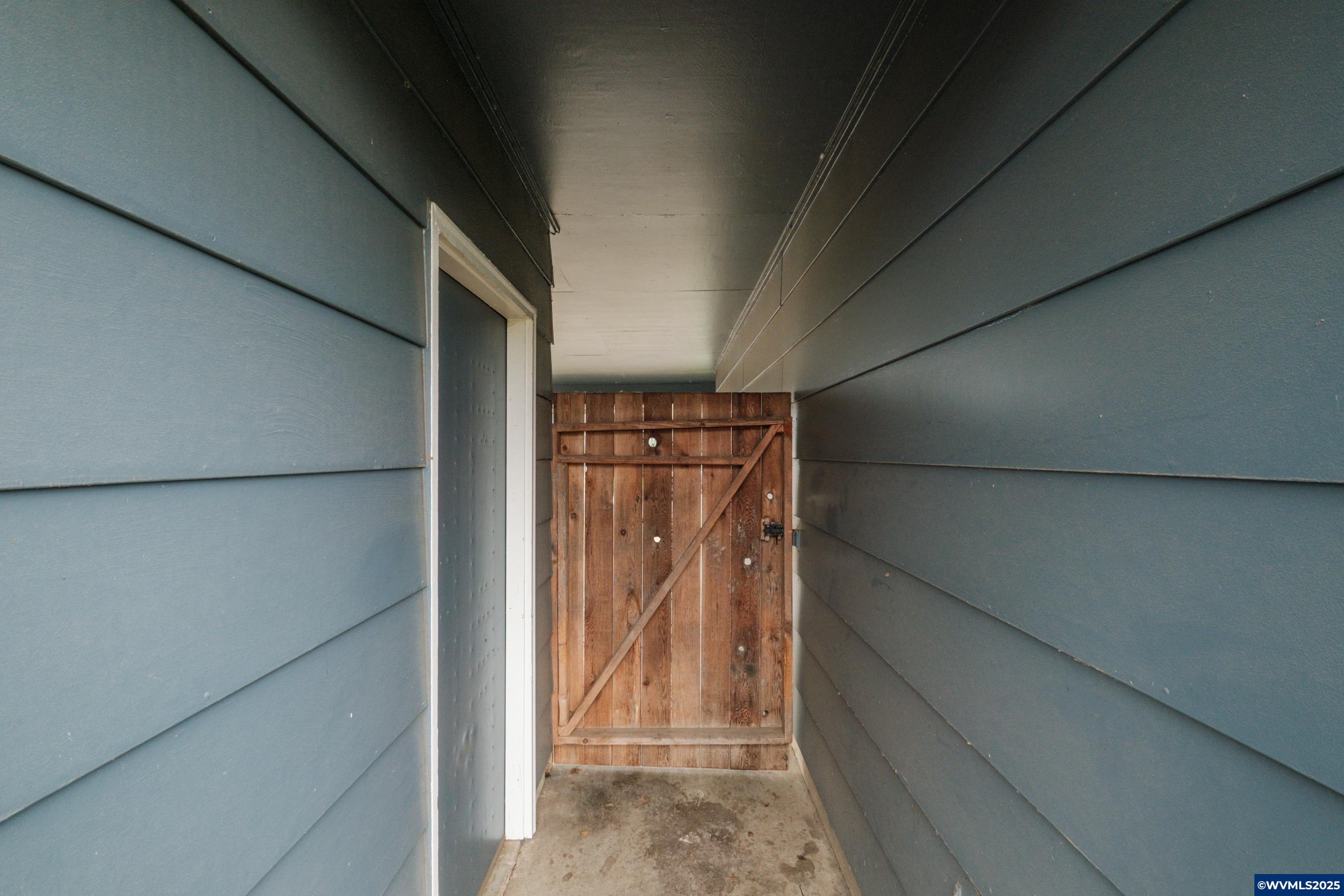 725 Union Street Jefferson, OR 97352 - Photo 11 of 46 Gallery Image 11