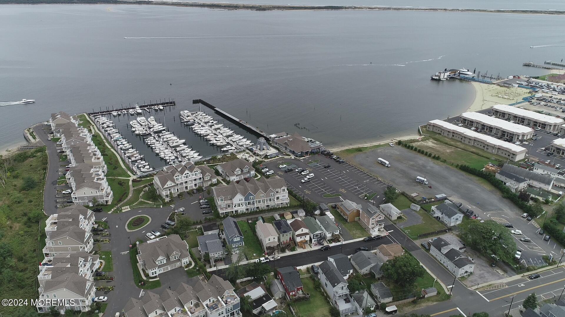 17 Locust Street Highlands, NJ 07732 - Photo 2 of 31