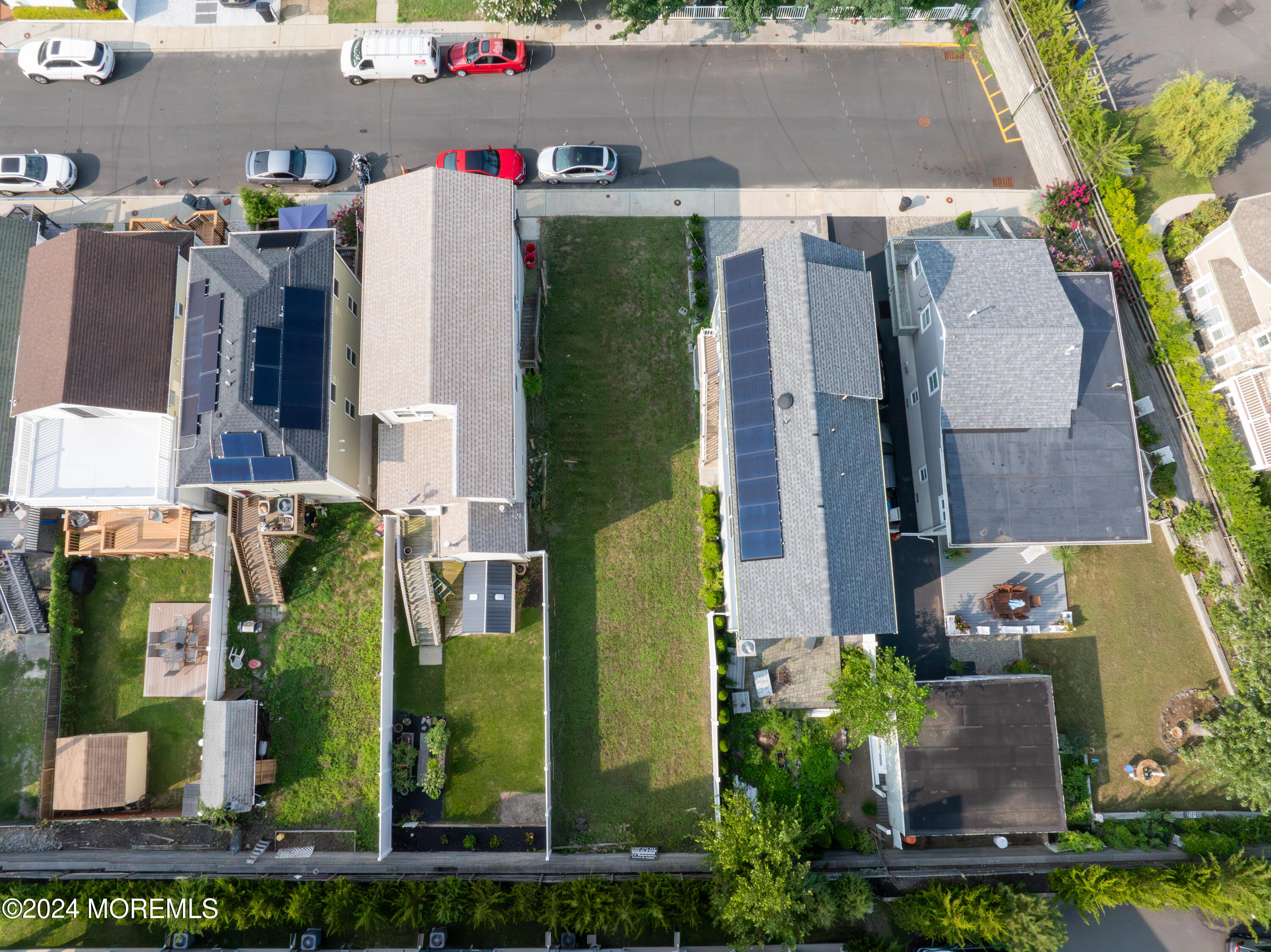17 Locust Street Highlands, NJ 07732 - Photo 28 of 31 an aerial view of a house