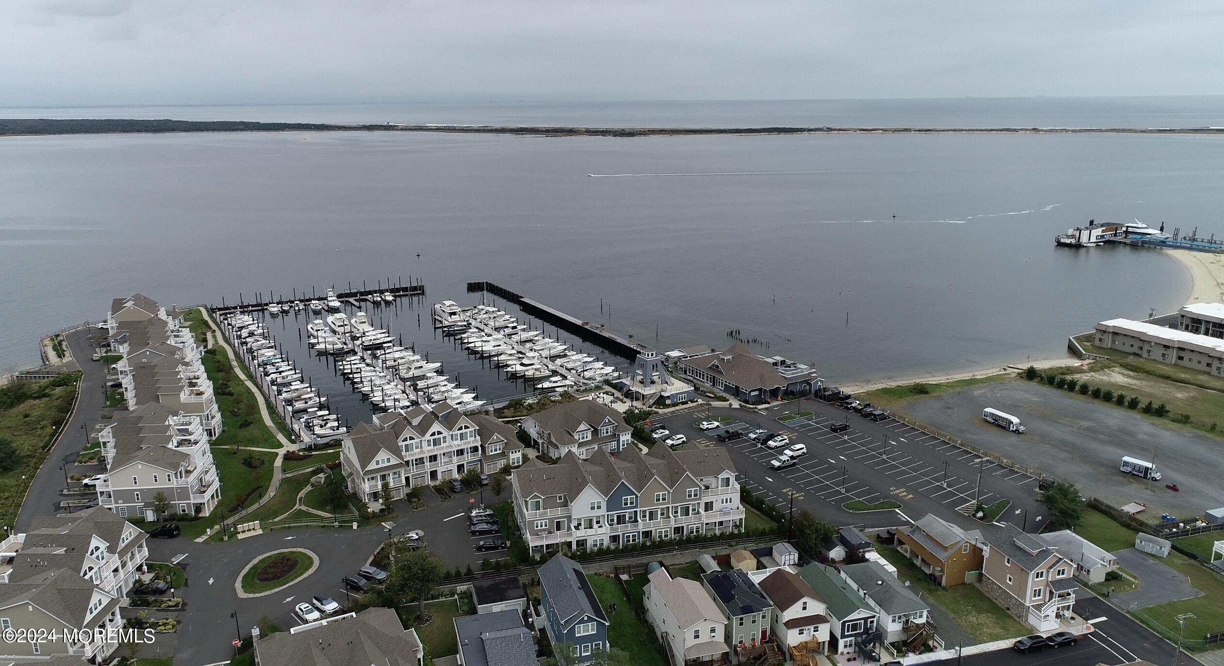 17 Locust Street Highlands, NJ 07732 - Photo 10 of 31