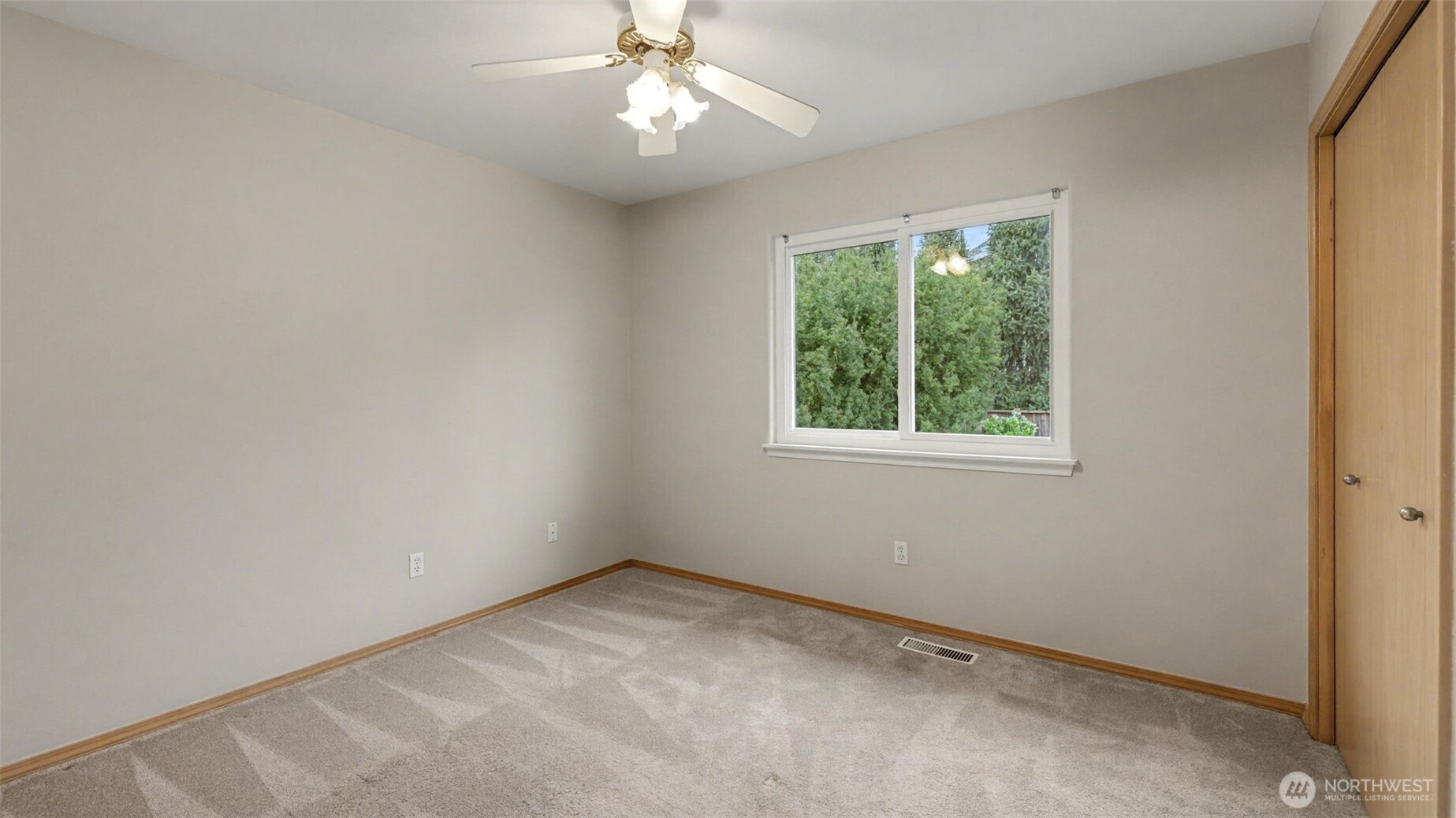24940 231st Avenue Southeast Maple Valley, WA 98038 - Photo 27 of 31