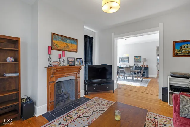 $289,000 | 1002 North New Jersey Street, Indianapolis, IN 46202