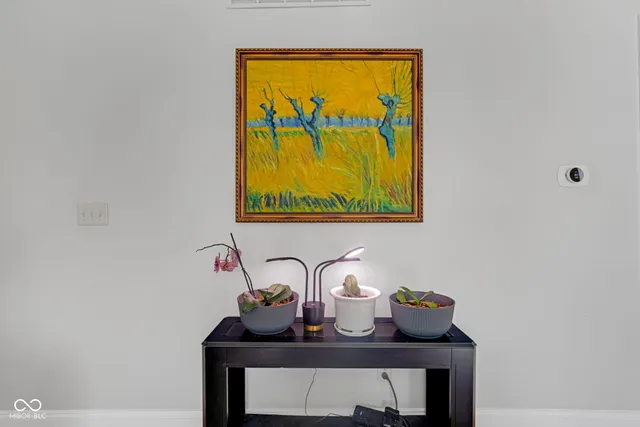 $289,000 | 1002 North New Jersey Street, Indianapolis, IN 46202