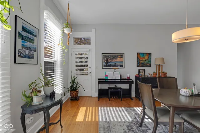 $289,000 | 1002 North New Jersey Street, Indianapolis, IN 46202